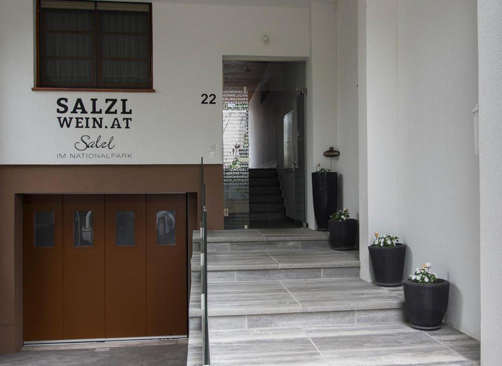 Weingut und Gästehaus Salzl Illmitz Exterior foto