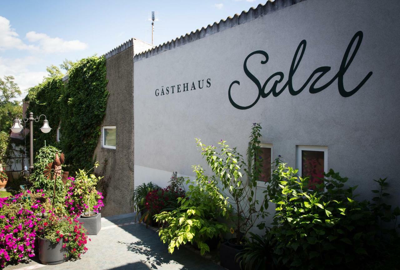 Weingut und Gästehaus Salzl Illmitz Exterior foto